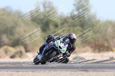 media/Nov-02-2025-CVMA (Sun) [[337aff29ab]]/Race 8-Formula Lightweight Twins Shootout/